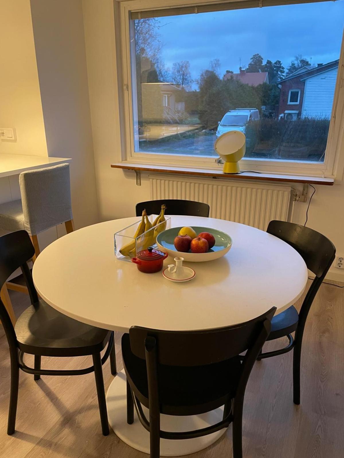 Modern 3 Bed Rooms In Almhult Close To Vaxjo Airport Eksteriør bilde