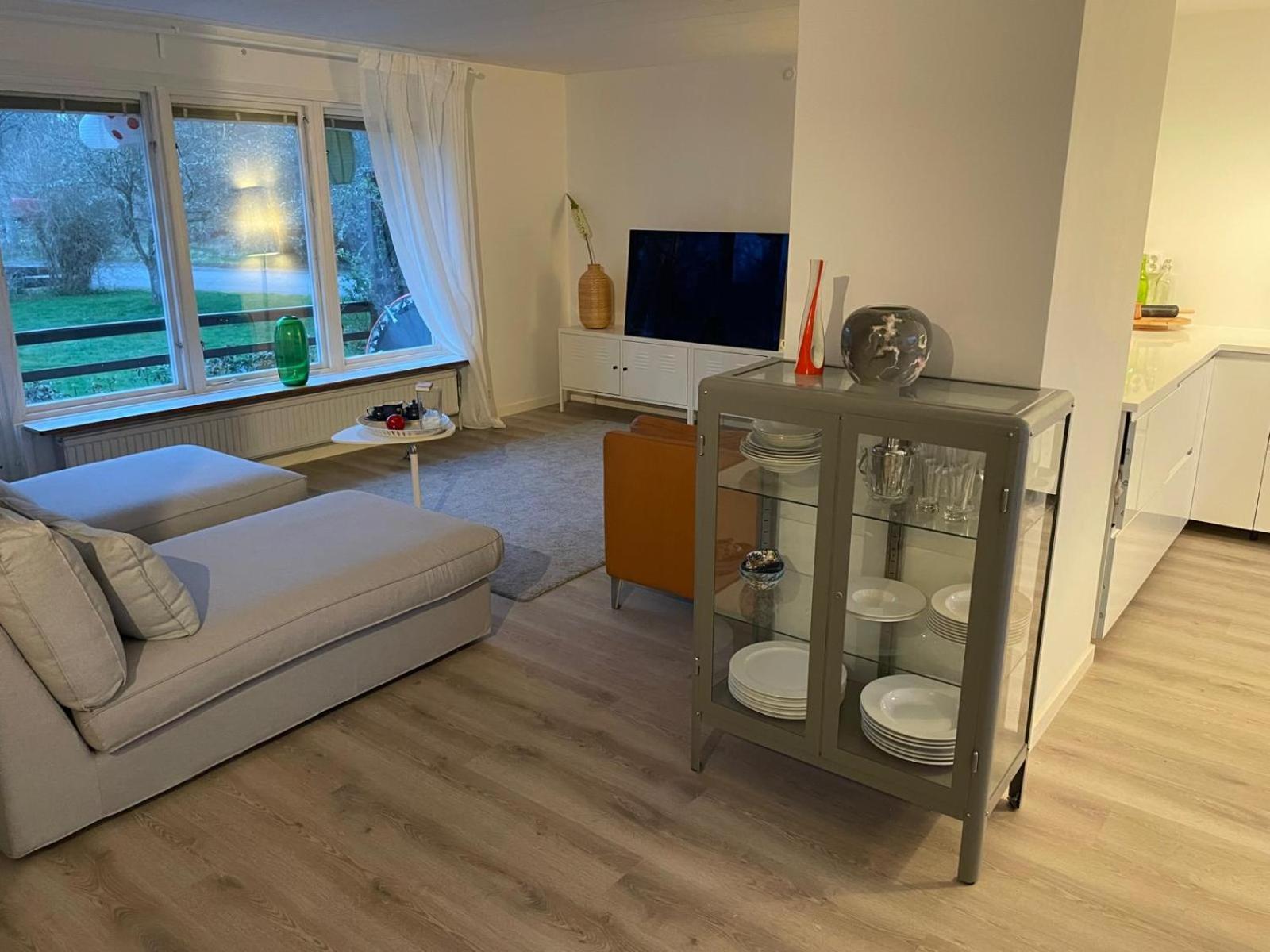 Modern 3 Bed Rooms In Almhult Close To Vaxjo Airport Eksteriør bilde