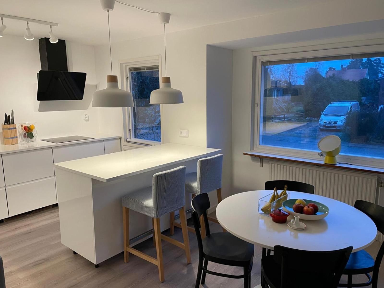 Modern 3 Bed Rooms In Almhult Close To Vaxjo Airport Eksteriør bilde